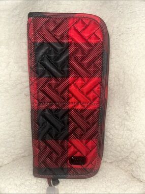Lug sleeper Make up brush holder case buffalo check red pattern